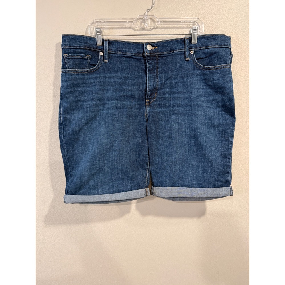 Levi's Women's Classic‎ Bermuda Shorts Dark Wash Denim Size 20W